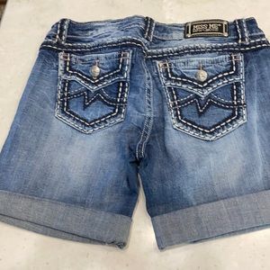Miss Me women’s size 29 shorts